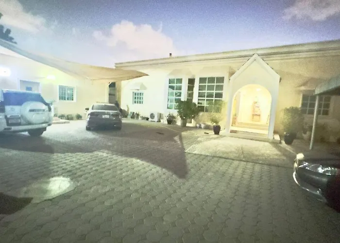 4Bedrooms Luxurious Furnished Plus Big Majlis