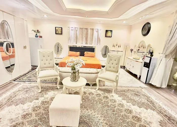 4Bedrooms Luxurious Furnished Plus Big Majlis