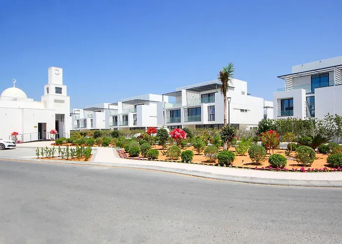 Silk Valley - 4B Near Al Hamriyah | Private Beach Access